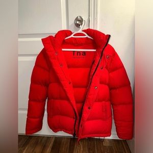 TNA Red Superpuff (XS).